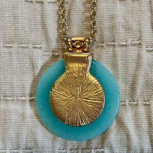 Elegant Turquoise Pendant Necklace